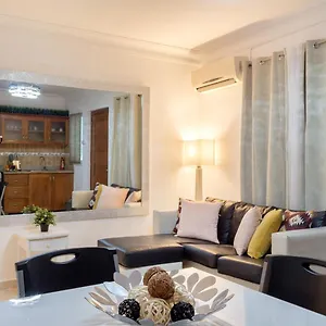 Apartment J. B, Santo Domingo